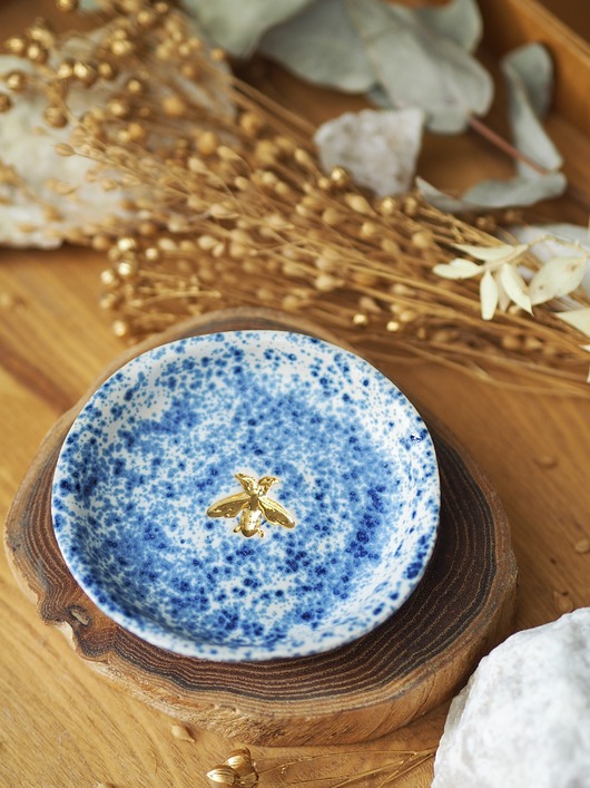 pojemniki na biżuterię Spodek na biżuterię lub palo santo