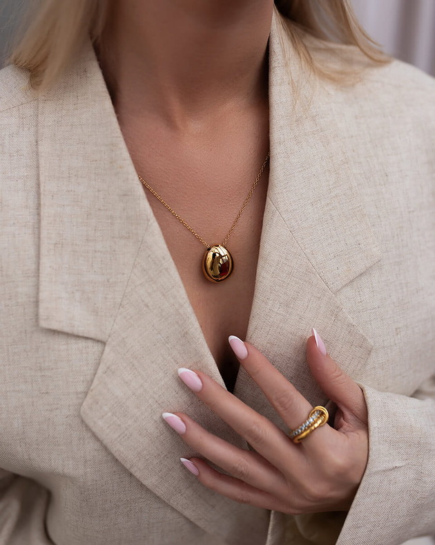 złote naszyjniki Złoty modny naszyjnik ze stali szlachetnej