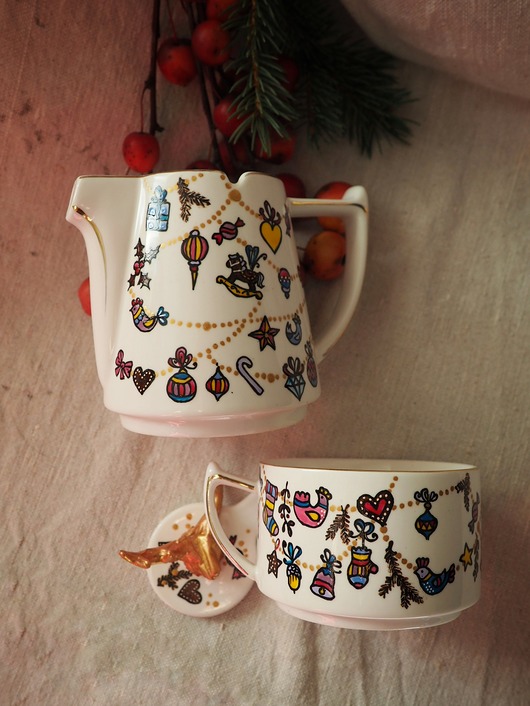 filiżanki Świąteczny zestaw imbryk z  filiżanką Tea for one SWEET