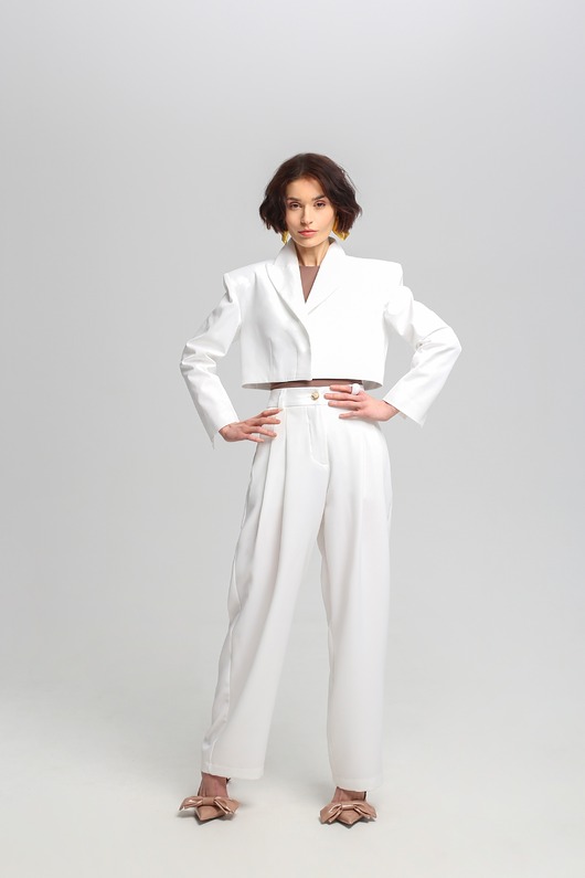 spodnie materiałowe damskie Spodnie z zaszewkami ecru