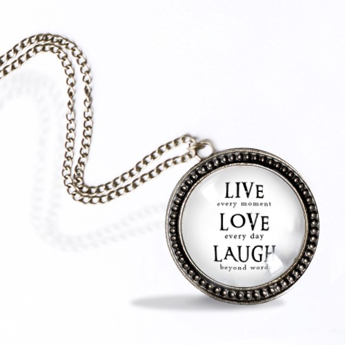Live Love Laugh -  medalion Makaliboo