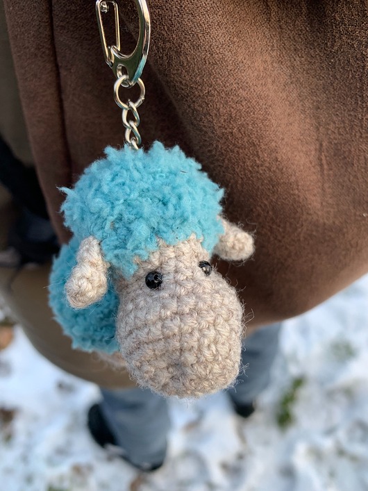 breloki Niebieska owieczka - brelok, zawieszka do plecaka