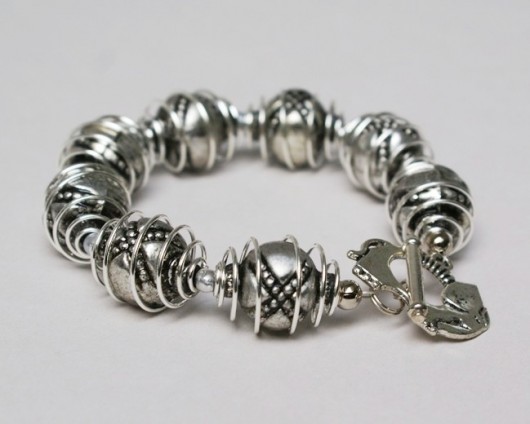 Bali bracelet shewas