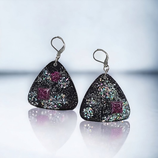 kolczyki z żywicy UNIKATOWE  kolczyki z żywicy : kolekcja QUEEN OF THE NIGHT ii