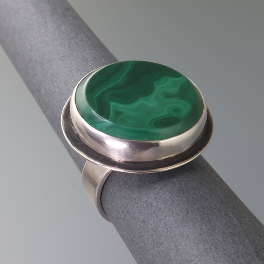 pierścionki srebrne Pierścionek z malachitem