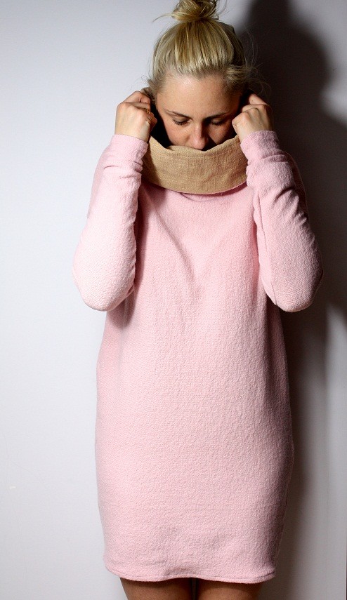Sweter oversized pink Zuzia Górska