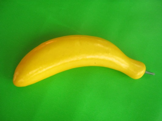 BANAN W KSZTAŁCIE BROSZKI kawalek