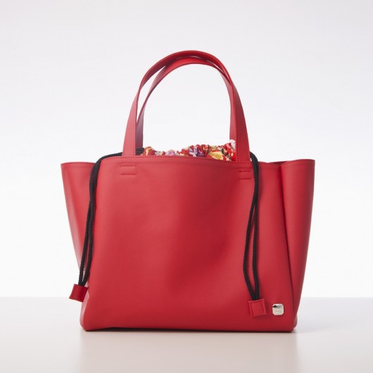 Taylor Red Flowers MilliBag