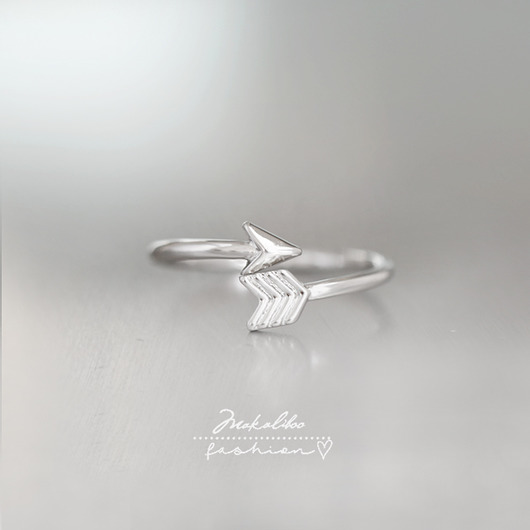 pierścionki srebrne Pierścionek Strzała stalowy