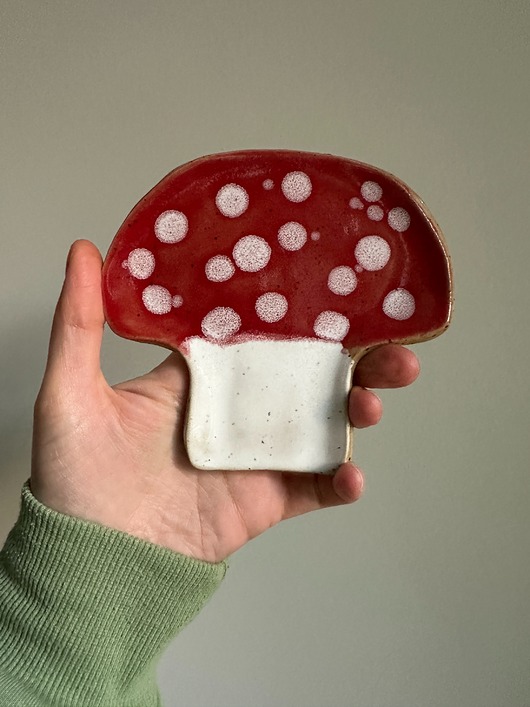 pojemniki na biżuterię Ceramiczna podstawka w kształcie muchomora