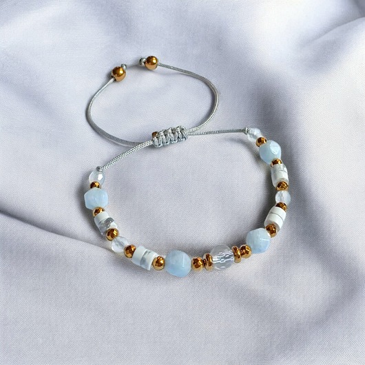 bransoletki z kamieni naturalnych NIEBIAŃSKA bransoletka: kryształ górski, akwamaryn, howlit, agat, hematyt