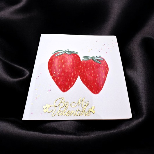 kartki scrapbooking Kartka ręcznie malowana na Walentynki z truskawkami