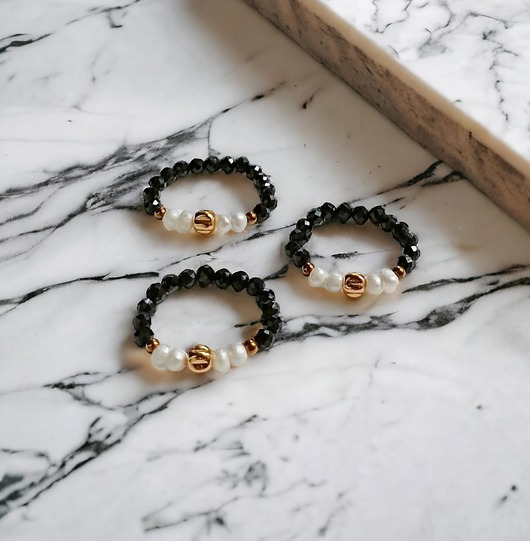 pierścionki elastyczne Pierścionek : turmalin, perły