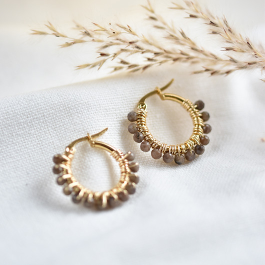 kolczyki z kamieniami Kolczyki koła - otulone labradorytem