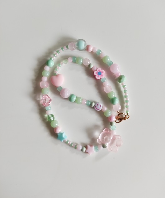 chokery Pastelowy miętowo-różowy pudrowy naszyjnik miś koraliki choker