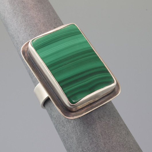 pierścionki srebrne Pierścionek z malachitem