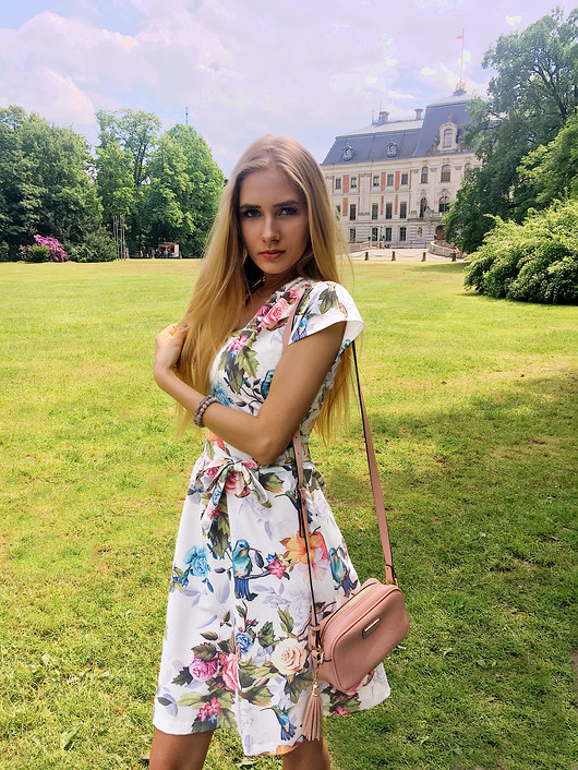 Sukienka Rozkloszowana Felicia w Kwiaty COMO