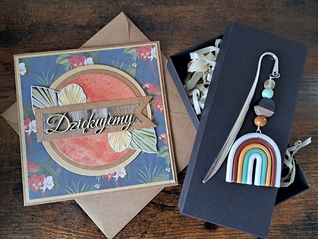 zakładki do książek Prezent na pożegnanie w pracy - kartka+zakładka