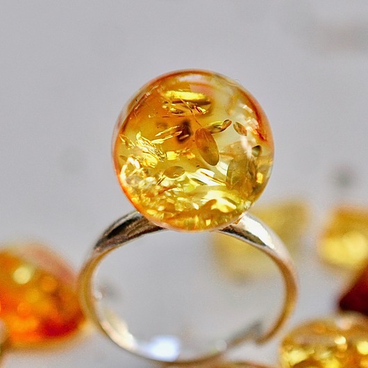 Pierścionek z bursztynem Grol Jewellery