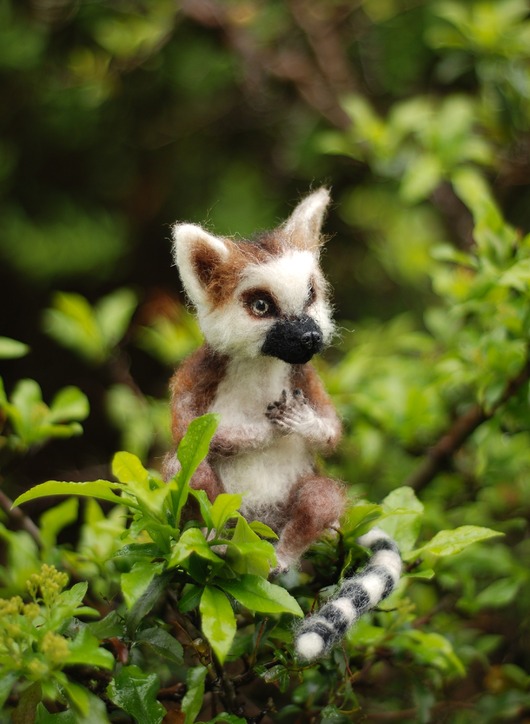 figurki i rzeźby Baby Lemur- zamówienie indywidualne
