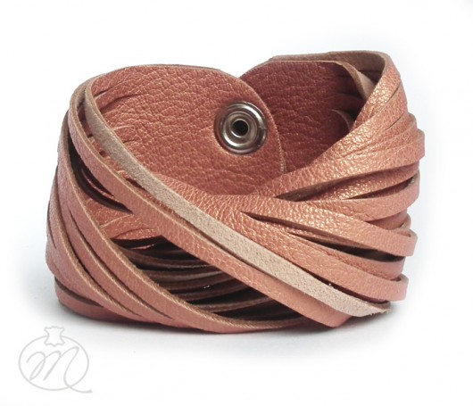Bransoleta skórzana łosoś perłowy TWISTed Mikashka