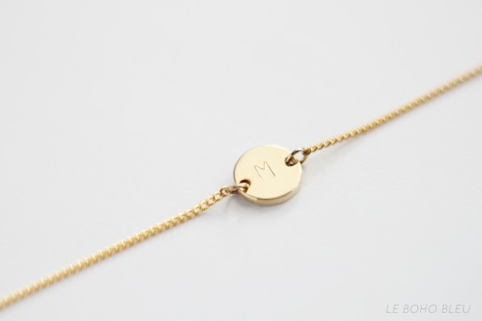 bransoletki złote 16k Gold Plated Small Round Initial Tag Bracelet