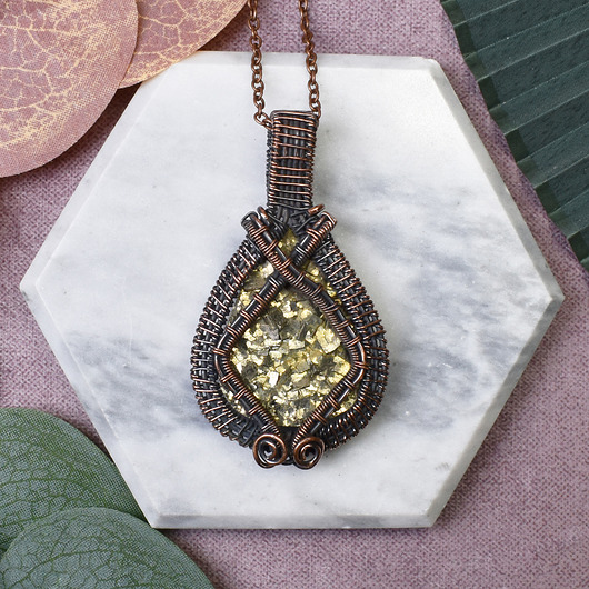 wisiory Miedziany wisiorek wire wrapping z pirytem #461