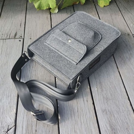 torby na ramię Mega listonoszka filcowa - A4 - GRAFITOWA - na pasku