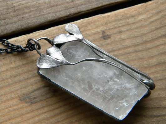  Iceland spar  -  surowy kryształ - naszyjnik Beata Trotter