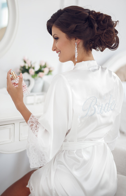 szlafroki damskie Szlafrok ślubny Bride  z koronką (haft srebrny)