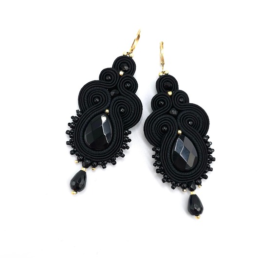 kolczyki soutache Kia czarne wiszące wieczorowe kolczyki sutasz z onyksami