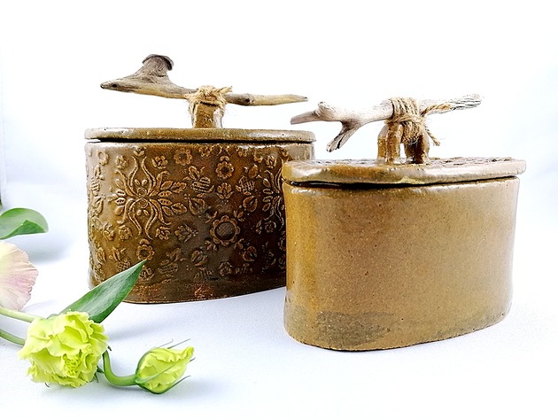 Pojemnik ceramiczny poLEPIONE