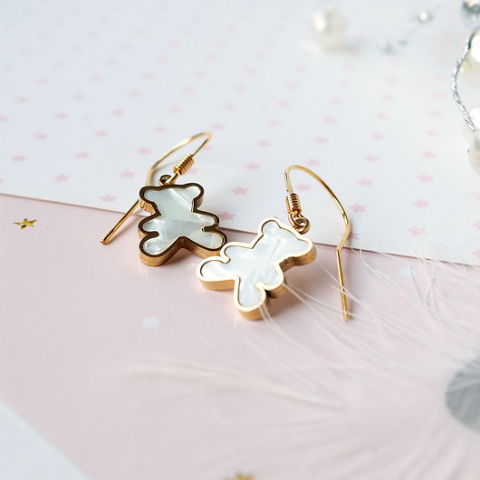 kolczyki pozłacane KOLCZYKI MISIE perłowe złote bigle 24 k idealne jako uniwersalny prezent