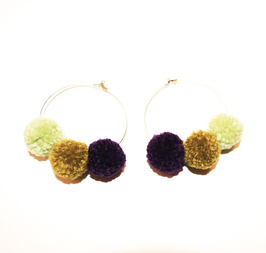 kolczyki soutache Wyjątkowe kolczyki BOHO POMPOM OLIVE