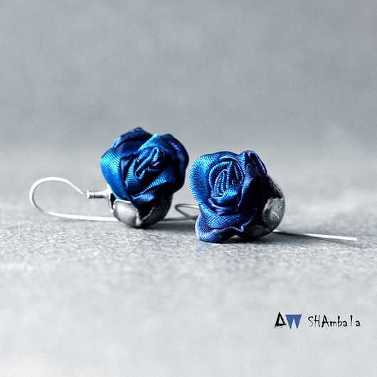 Granatowe kolczyki ze srebra BLUE ROSE SHAMBALA