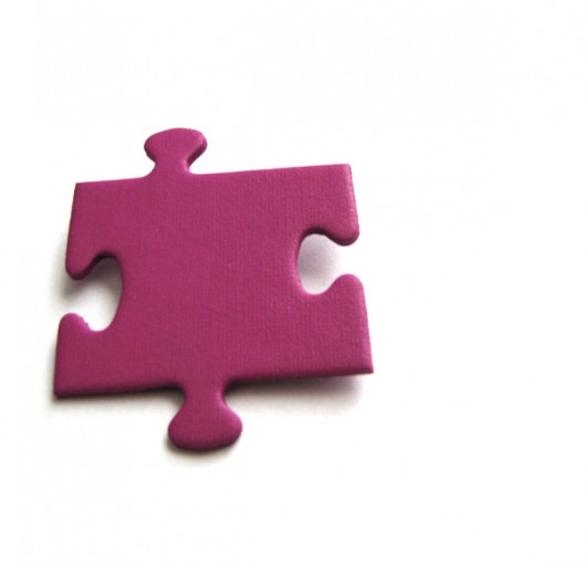 fuksja puzzel   felt label