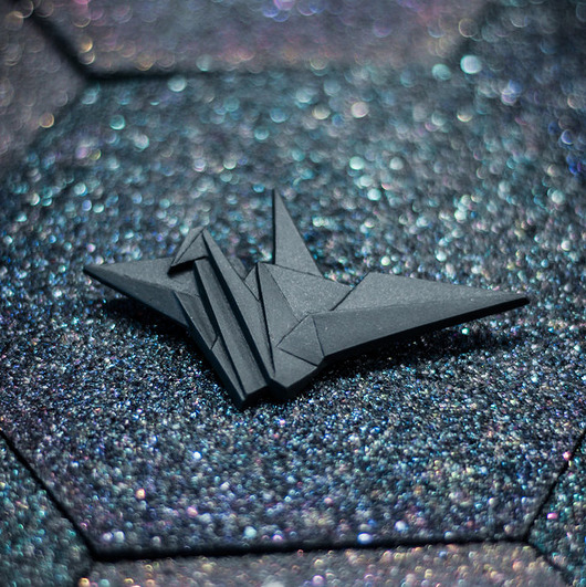broszki Broszka Porcelanowa Origami Żuraw Czarna