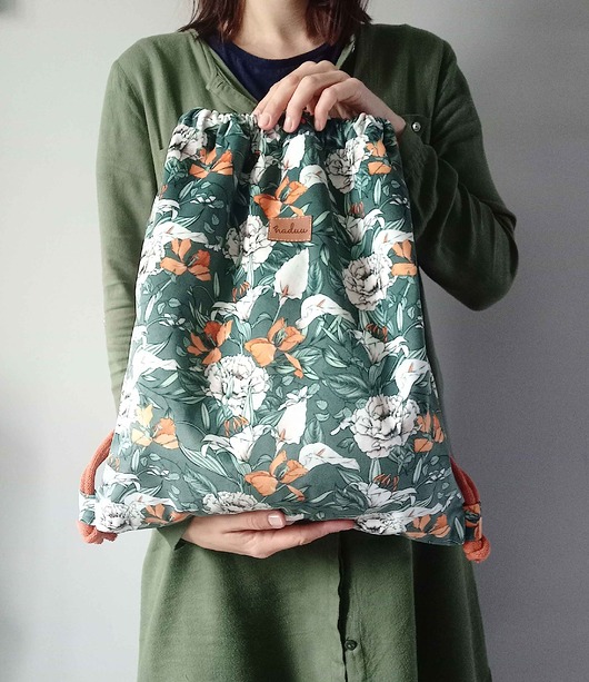 plecaki Plecak-worek welurowy w kwiaty