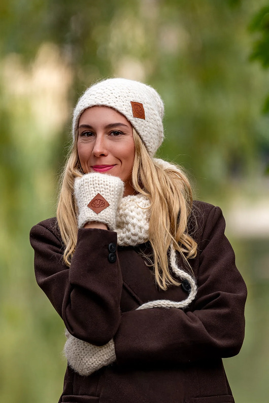 czapki damskie Czapka MERINO Explorer Beżowy ecru