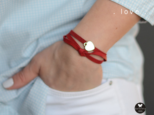mini red love barboleta