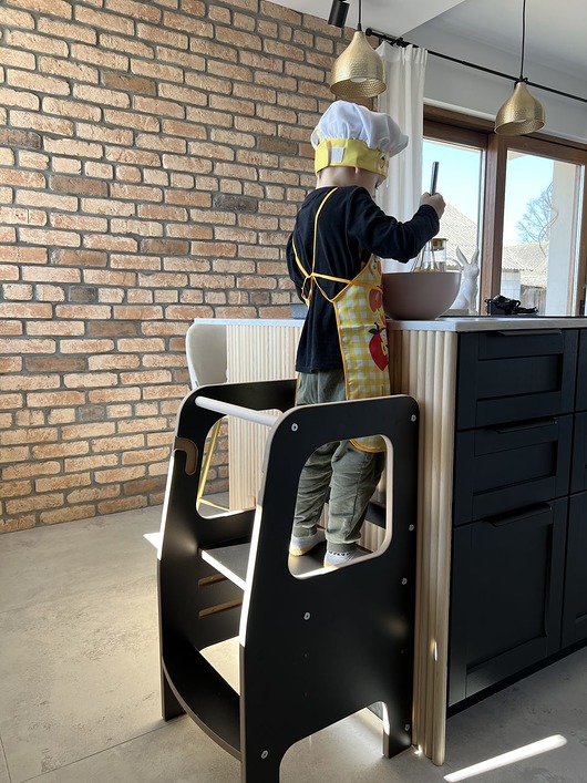 meble do pokoju dziecka Kitchen Helper Pomocnik kuchenny regulowany Czarny