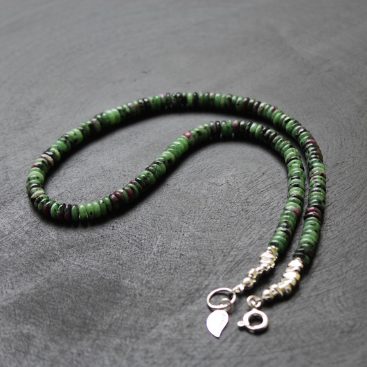 naszyjniki - inne Naszyjnik z zoisydem