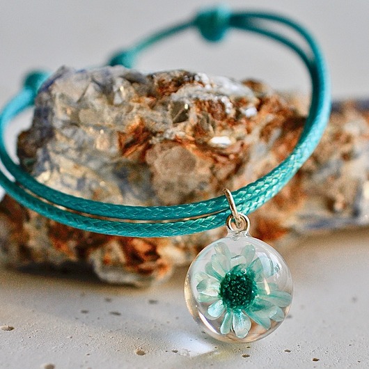 Bransoletka sznurkowa z kwiatuszkiem Grol Jewellery