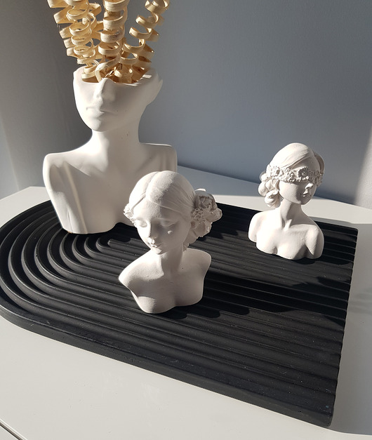 Podstawki pod kadzidełka Duża podstawka półokrągła black