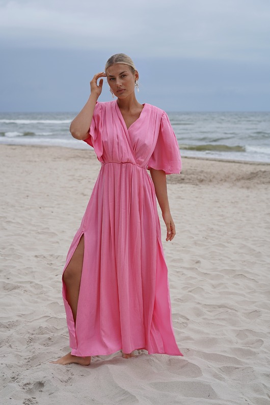 sukienki maxi damskie CS - Elegancka sukienka z rozcięciem Pink Pearl