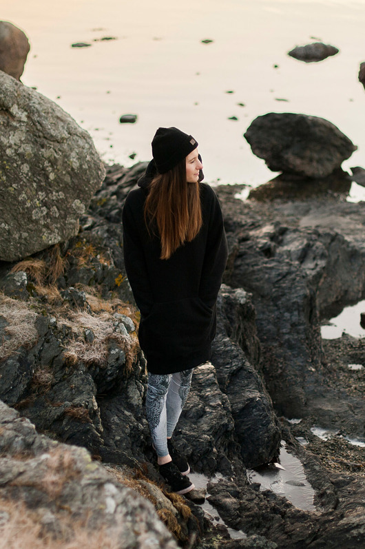 bluza z kapturem damska Bluza LUZAK czarny