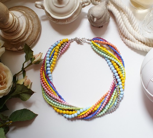 collier de couleur Republika jewelry