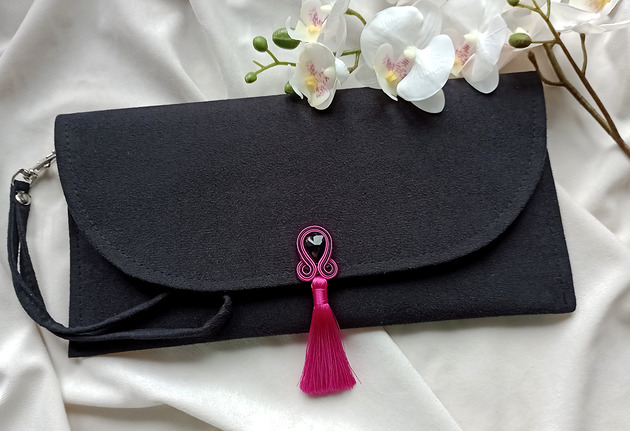 kopertówki Torebka kopertówka czarna z chwostem