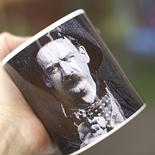 Napad na ekspres ONE MUG A DAY