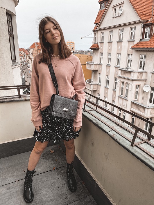 Spódniczka JOLIE SHORT BLACK DOTS elevenstory